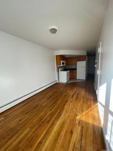 1751 Undercliff Ave, Bronx NY  10453-6737 exterior