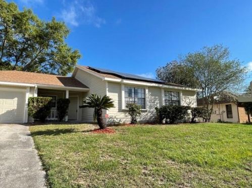 9240 New Orleans Dr, Orlando, FL 32818-9076