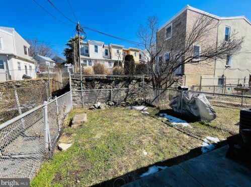 4233 Boone St, Philadelphia PA 19128-5003 exterior