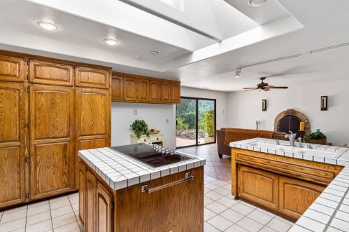 28108 Glenmeade Way, Escondido CA 92026-6635 exterior