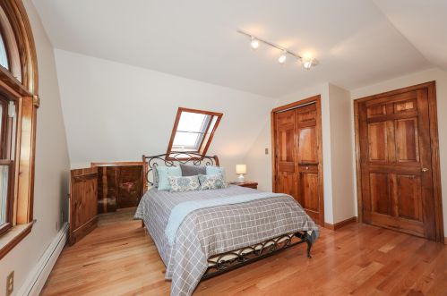 16 10th St, Kingston NH  03848-3717 exterior