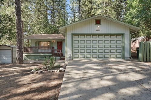 5690 Lupin Ln, Pacific House, CA 95726-9418