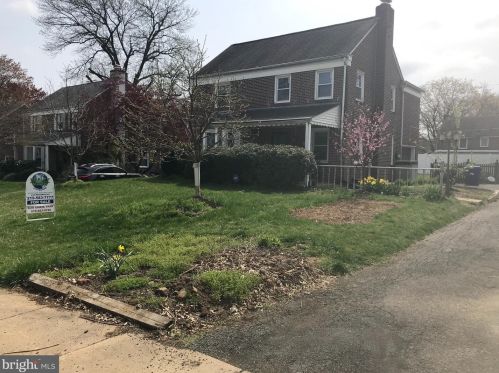 26 Johns Rd, Cheltenham, PA 19012-1420
