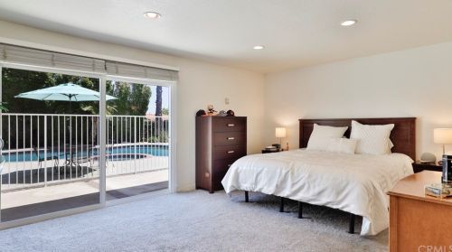 2032 Coolcrest Ave, Upland CA 91784-1242 exterior