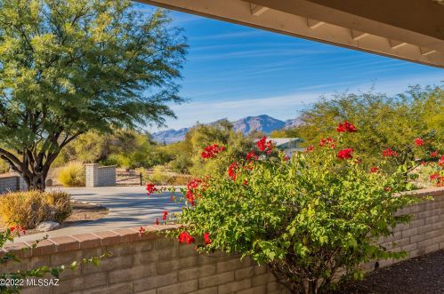 1348 Avenida Conalea, Tucson AZ 85748-7716 exterior