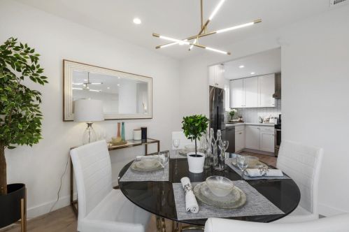 6 Rockford Ave, Daly City CA  94015-4724 exterior