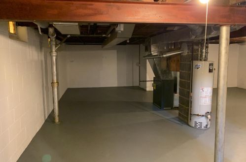 7423 Burleigh St, Milwaukee WI 53210-1031 exterior