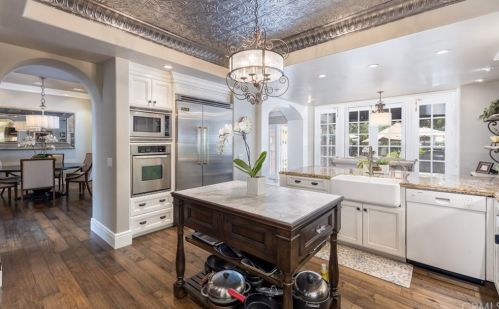 25 Chatham Ct, Newport Beach, CA 92660-4229