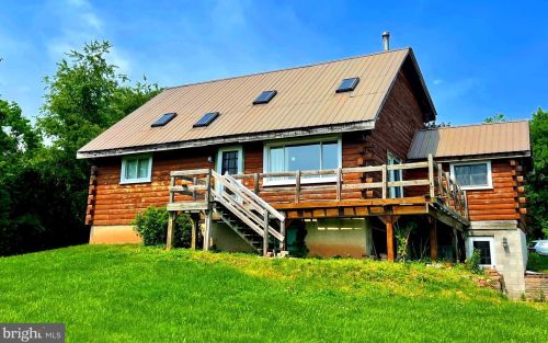 179 Buchert Rd, Gilbertsville, PA 19525-9148