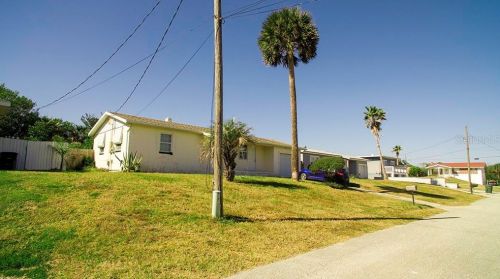 104 Claire Ter, Daytona Beach FL 32118-5114 exterior