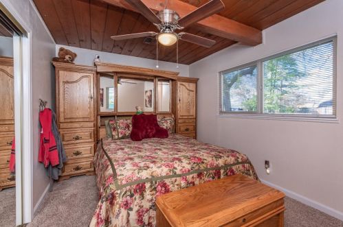 616 Q St, Rio Linda CA  95673-1427 exterior