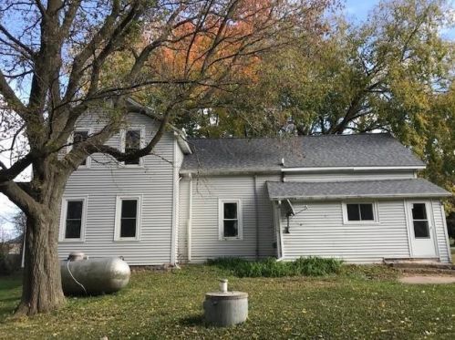 8902 250th St, Crescent, WI 54727-4706