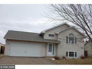 1816 Shasta Dr, Hudson, WI 54016-8088