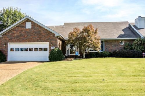 205 Westmeade Ct, Florence, AL 35630-6703