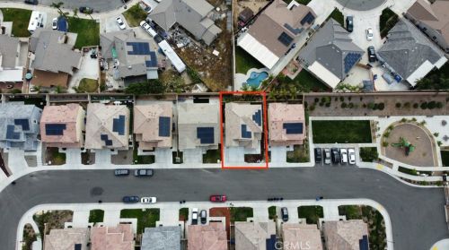 865 Pine Ave, Rialto CA  92376-4552 exterior