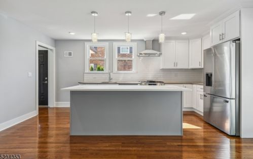 193 Tooker Ave, Springfield NJ  07081-1634 exterior
