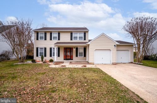 773 Fox Chase Cir, Bear, DE 19701-2709