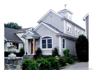15 Cantwell Ave, Stamford, CT 06905-3420