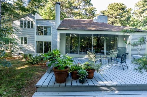 2163 Old Kings Hwy, Wellfleet MA 02667-7823 exterior