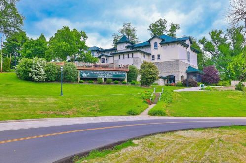 621 Sunset Ct, Covington, KY 41011-1125