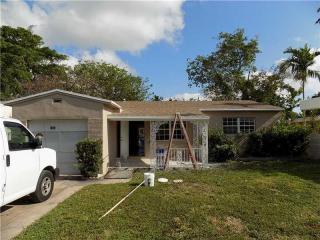 2461 Mayo St, Hollywood, FL 33020-5823