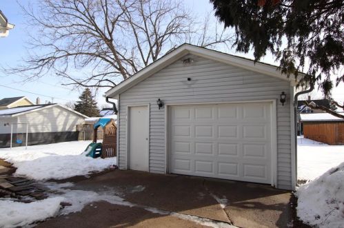 368 Mason St, Fond Du Lac WI  54937-1810 exterior
