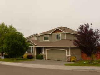 3455 Dennis St, Kennewick, WA 99337-3043