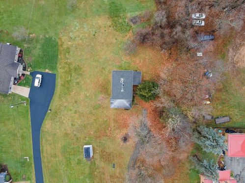 876 Hill Dr, New Kensington, PA 15068-5000
