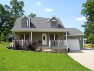 190 Redondo Dr, Jackson, OH 45640-2041