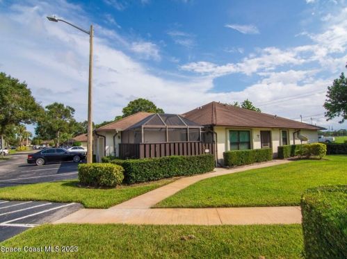 1631 Laurel Leaf Ln, Fort Pierce, FL 34950-5265