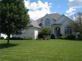 2955 Matthew Cir, Monclova, OH 43542-9789