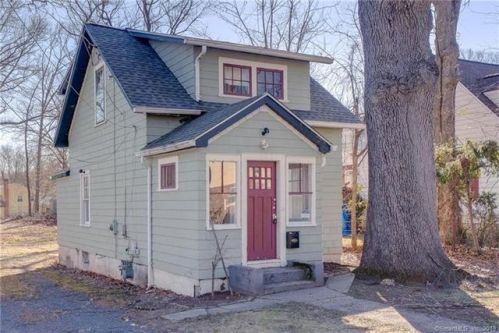 52 Greenwood Ave, Bloomfield, CT 06002-3847