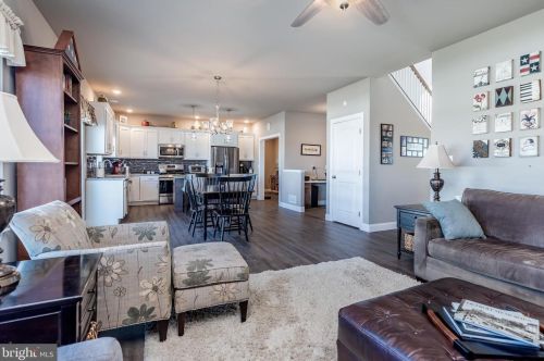 112 White Deer Way, Carlisle PA  17013-7600 exterior