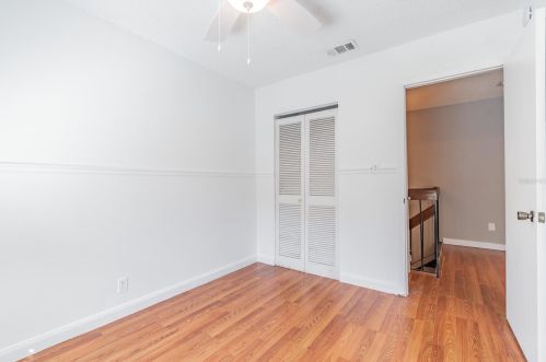 14677 Pine Glen Cir, Lutz FL  33559-3289 exterior