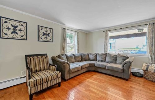 14 Oak Ave, Highland Falls NY  10928-1305 exterior