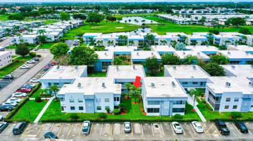 918 Flanders T, Delray Beach, FL 33484-5354