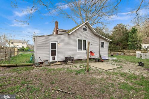 617 2nd Ave, West Deptford NJ  08096-6613 exterior