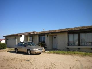 17715 Deodar St, Hesperia, CA 92345-5156
