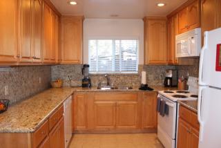 133 Mercy St, Mountain View CA  94041-2229 exterior