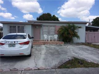 281 53rd St, Hialeah, FL 33013-1428