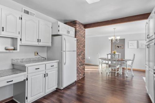 405 Seminole Ave, East Farmington WI  54020-8151 exterior