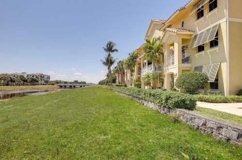 1228 Piazza Antinori, Boynton Beach, FL 33426-8270