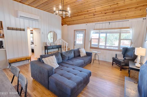 123 Sky Hi Dr, Pinetop AZ  85935-8802 exterior