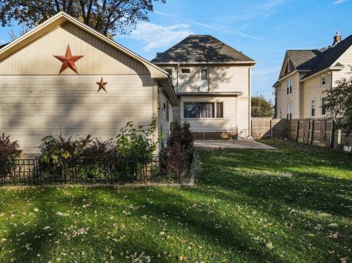 410 Beaver St, Beaver Dam WI  53916-1622 exterior