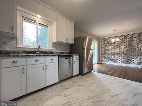 25 Concord Ct, Charles Town WV  25414-5041 exterior