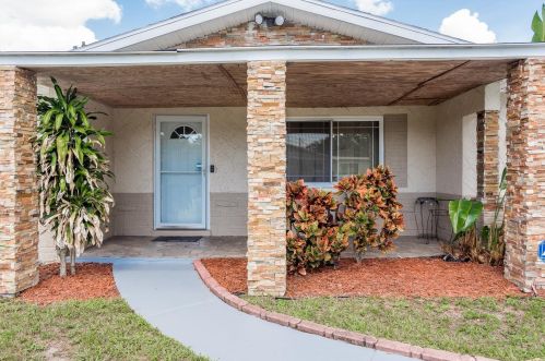 4602 Iris Dr, New Port Richey, FL 34652-5140