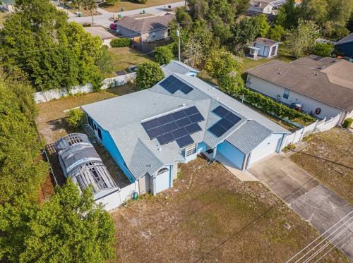 1188 Tivoli Dr, Deltona, FL 32725-5828