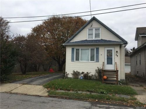 28 Currant Ave, Buffalo, NY 14218-2402