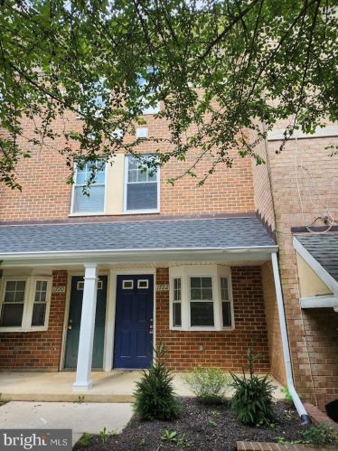 1722 Montana Ave, Washington, DC 20018-1209