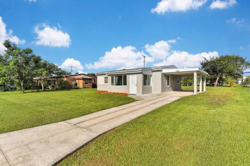 406 Walter Ave, West Frost Proof FL  33843-9750 exterior